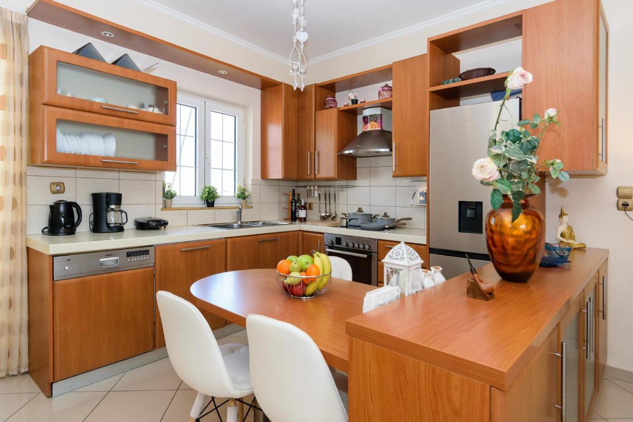Central Penthouse In Quiet Neighborhood Near Sandy Beach Hriszí Aktí Haniá Kültér fotó